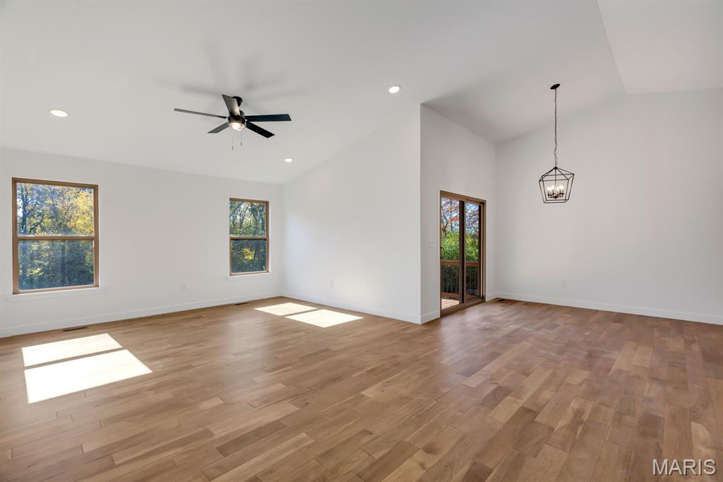 206 Wrigley Field Property Photo 16