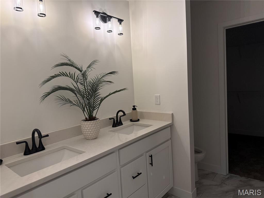 206 Wrigley Field Property Photo 27