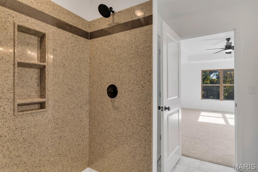 206 Wrigley Field Property Photo 29