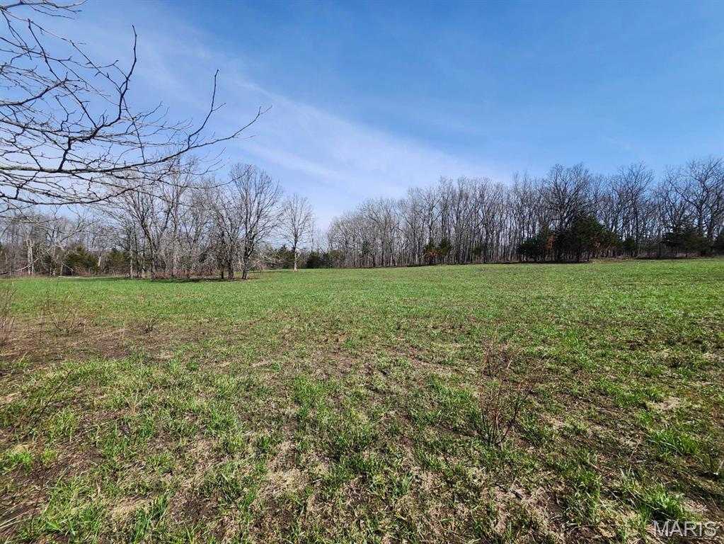 00 M- Huggins Road Property Photo 1