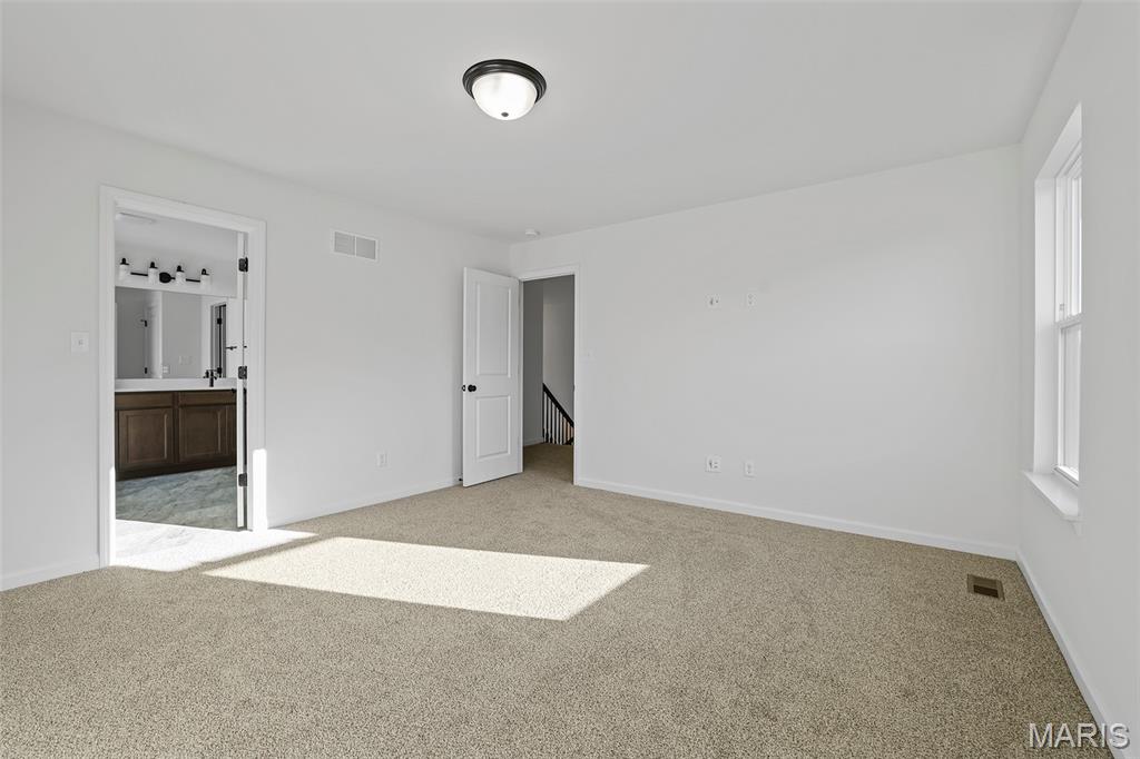 105 Windrow Drive Property Photo 14