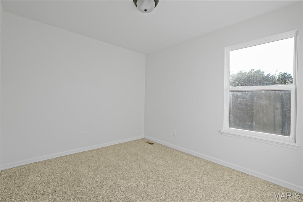 105 Windrow Drive Property Photo 20