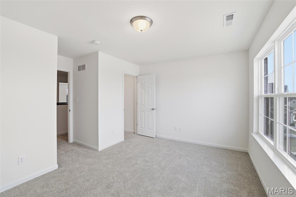 447 Klenke Valley Drive Property Photo 24