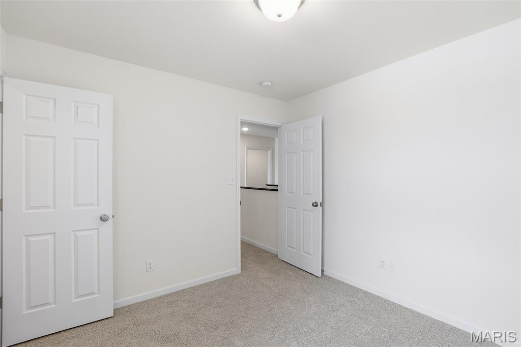 447 Klenke Valley Drive Property Photo 28