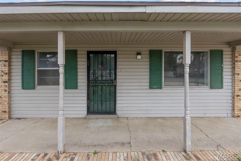2108 North Haven Property Photo 2