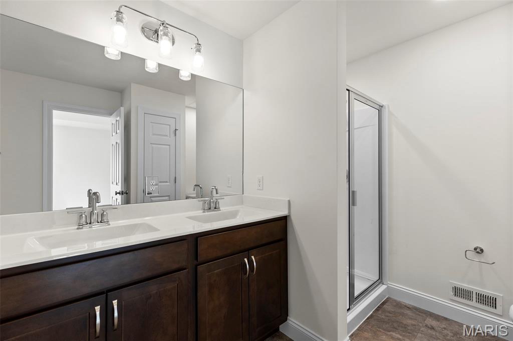 1057 Bloomfield Drive Property Photo 25