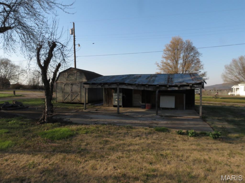 122 County Road 20 Property Photo 9