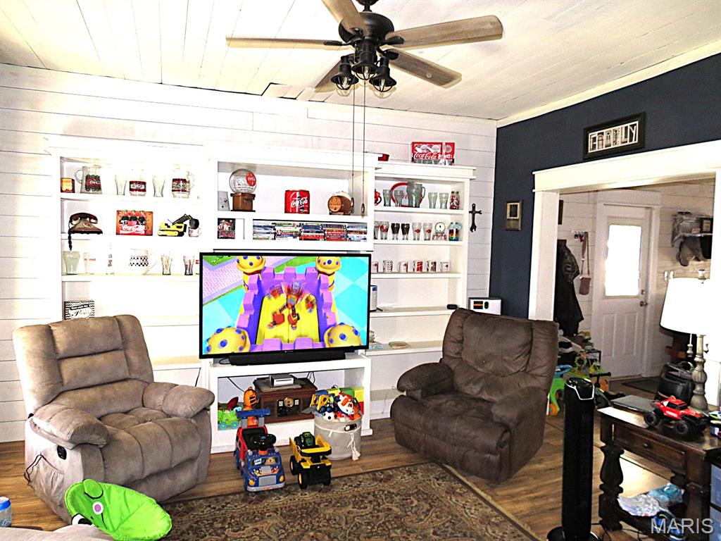 122 County Road 20 Property Photo 11