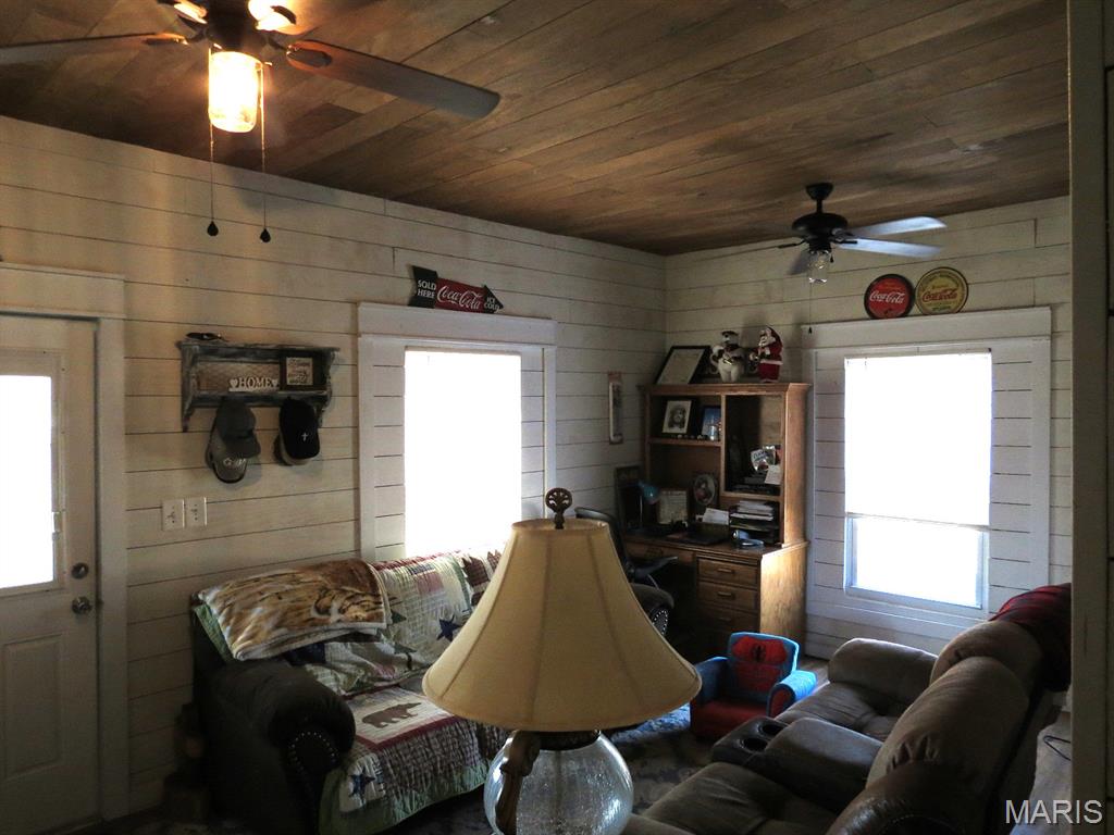 122 County Road 20 Property Photo 15