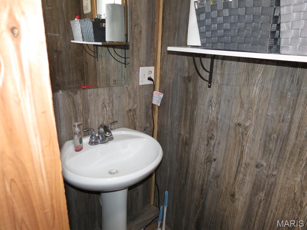 122 County Road 20 Property Photo 22