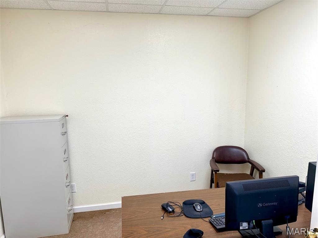 208 Lincoln Drive Property Photo 9