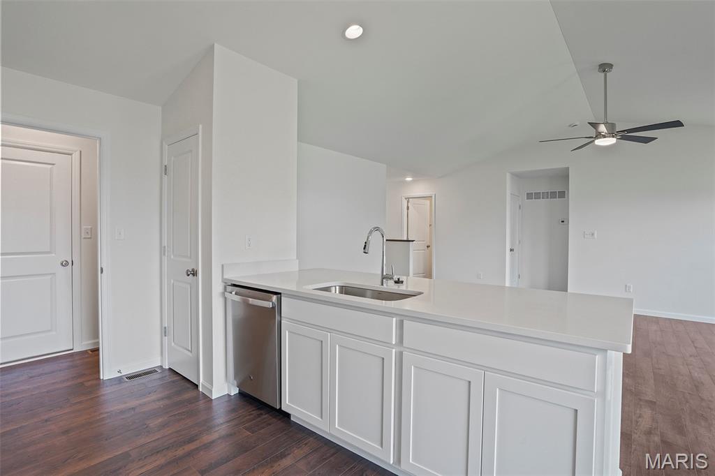 4573 Bella Terra Drive Property Photo 13
