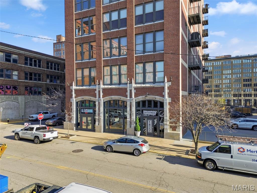 1627 Locust Street 305 Property Photo 1