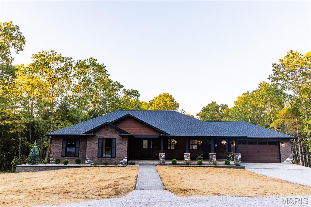 10401 Short Road Property Photo 1