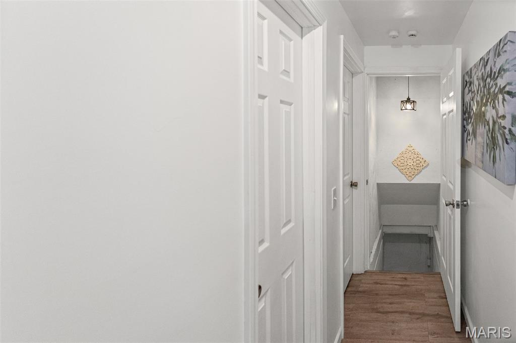 2425 La Salle Drive Property Photo 28