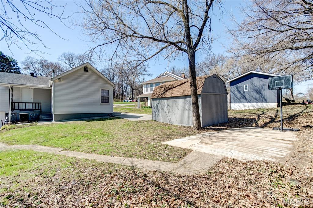 2425 La Salle Drive Property Photo 32