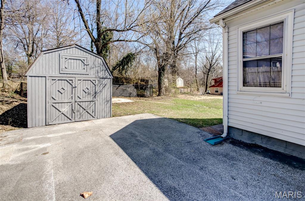 2425 La Salle Drive Property Photo 36