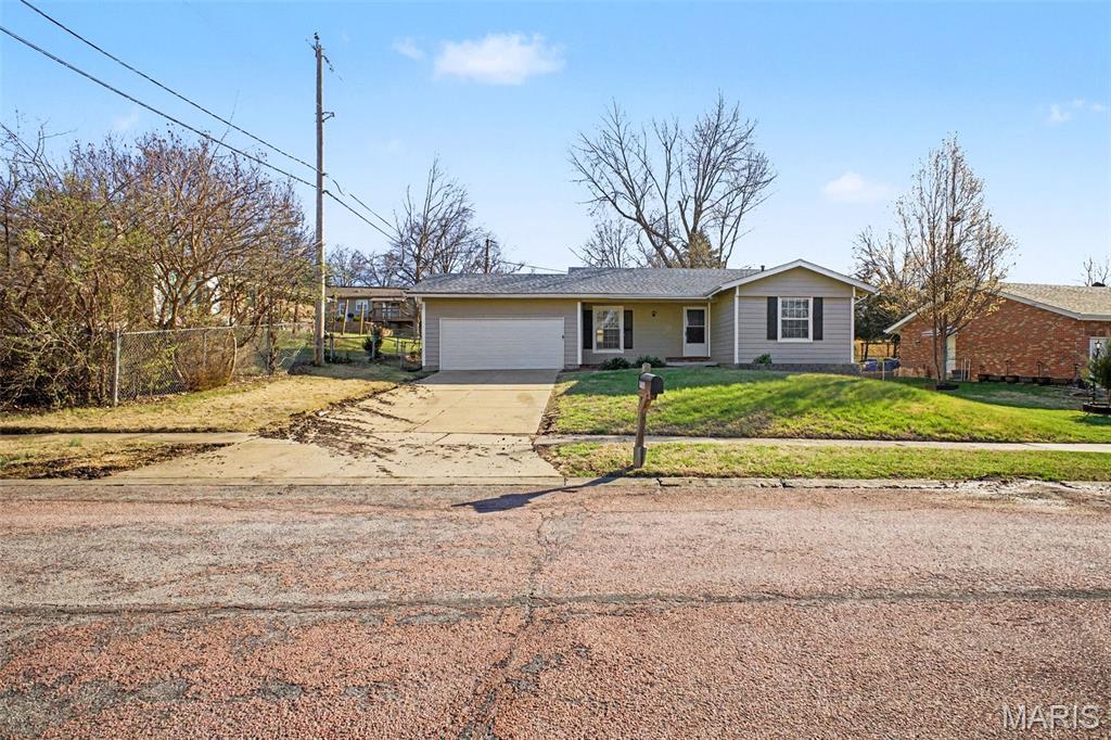 11786 Macrinus Drive Property Photo 1