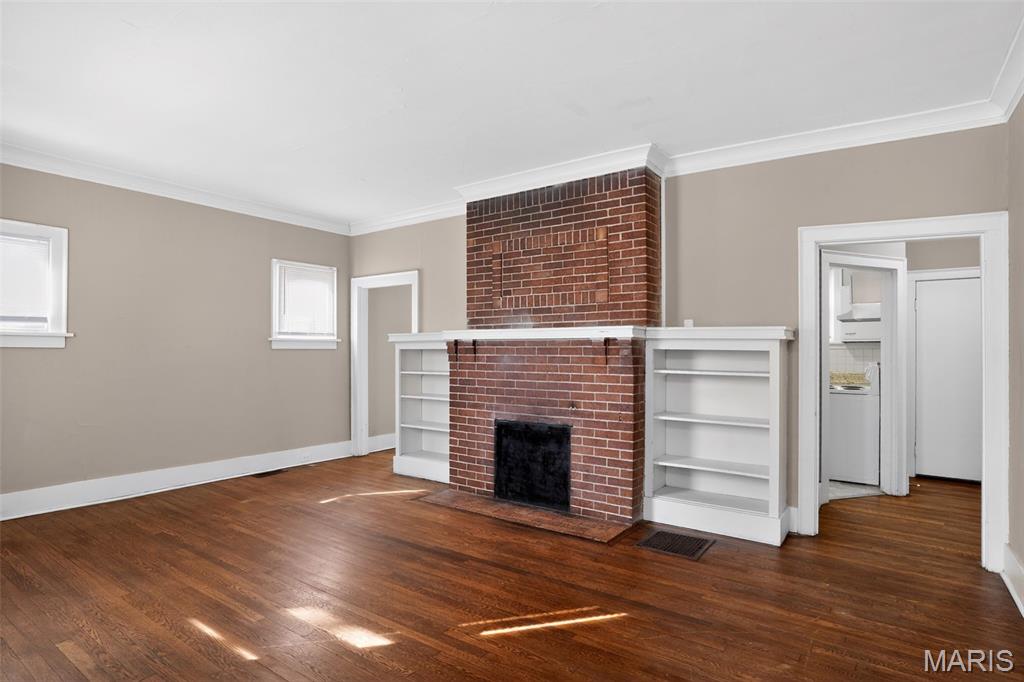 437 S Clark Avenue Property Photo 9