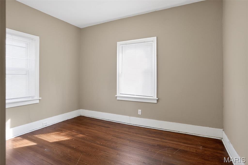 437 S Clark Avenue Property Photo 16