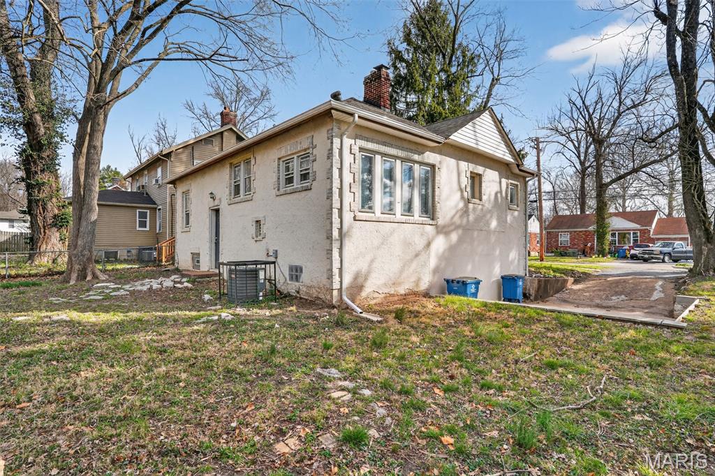 437 S Clark Avenue Property Photo 28
