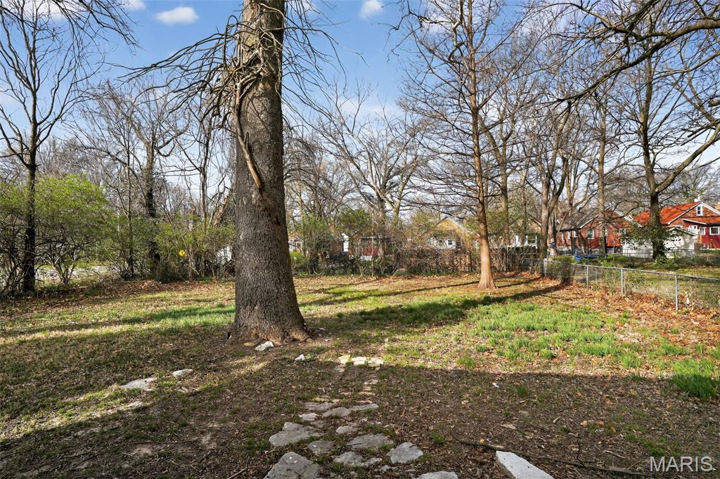 437 S Clark Avenue Property Photo 30