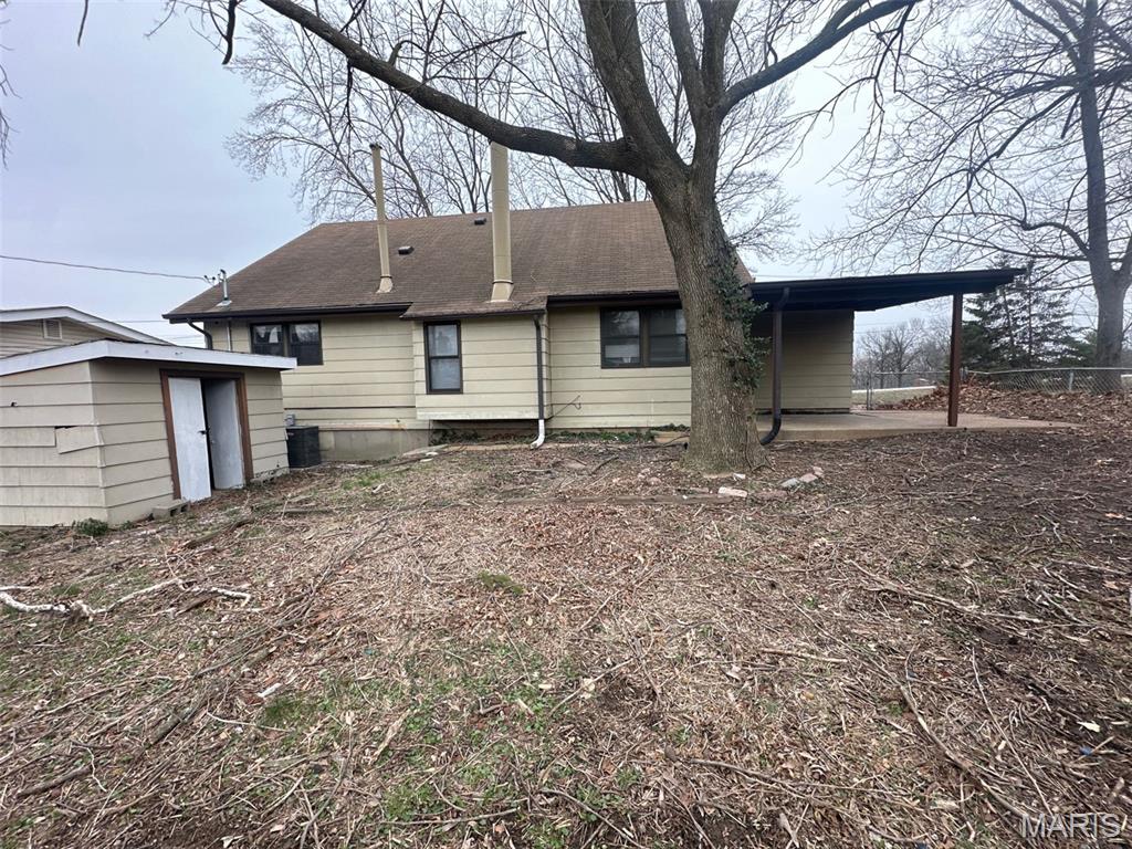 2015 Derhake Road Property Photo 5