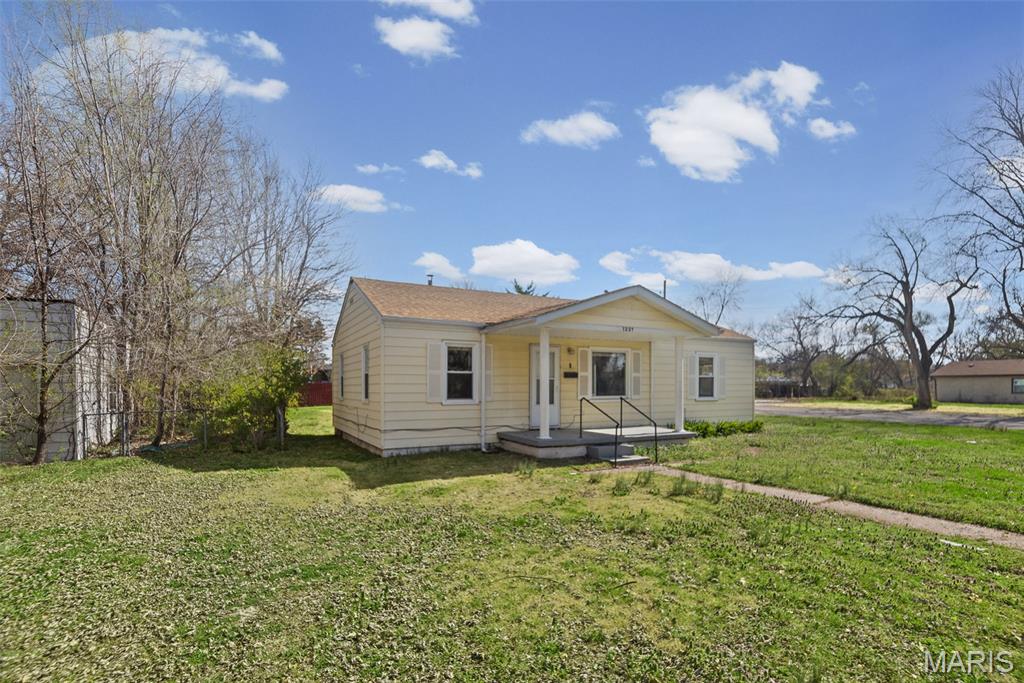 1227 Williams Street Property Photo 2