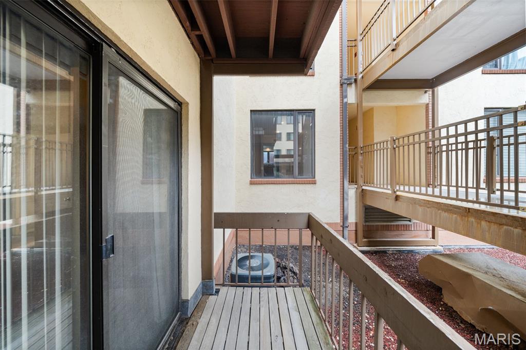 250 S Brentwood Boulevard 1f Property Photo 31