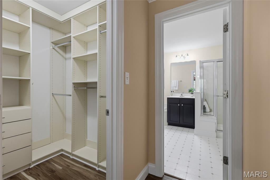 14301 Gatwick Court Property Photo 12