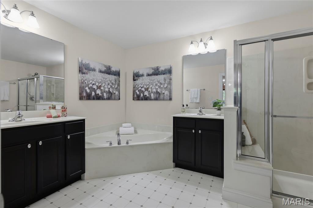 14301 Gatwick Court Property Photo 13