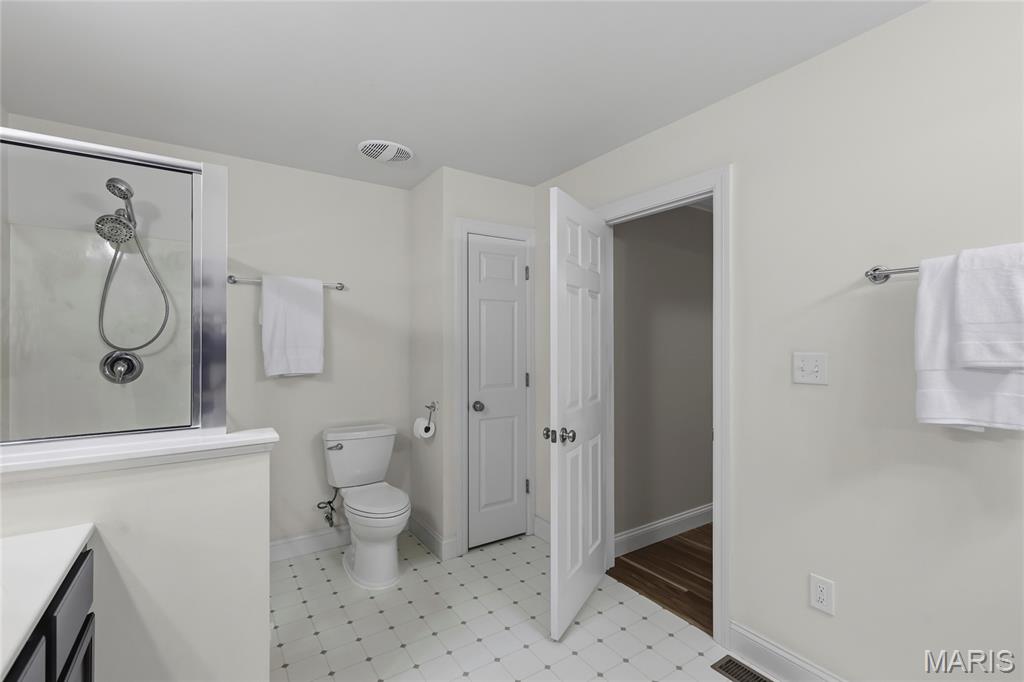 14301 Gatwick Court Property Photo 14