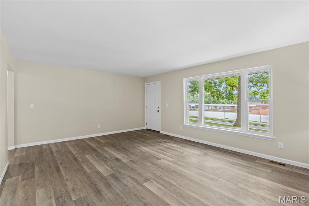 445 Washington Street Property Photo 5