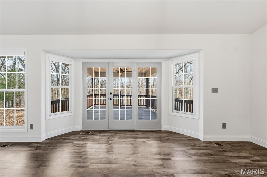 2255 County Farm Road Property Photo 11