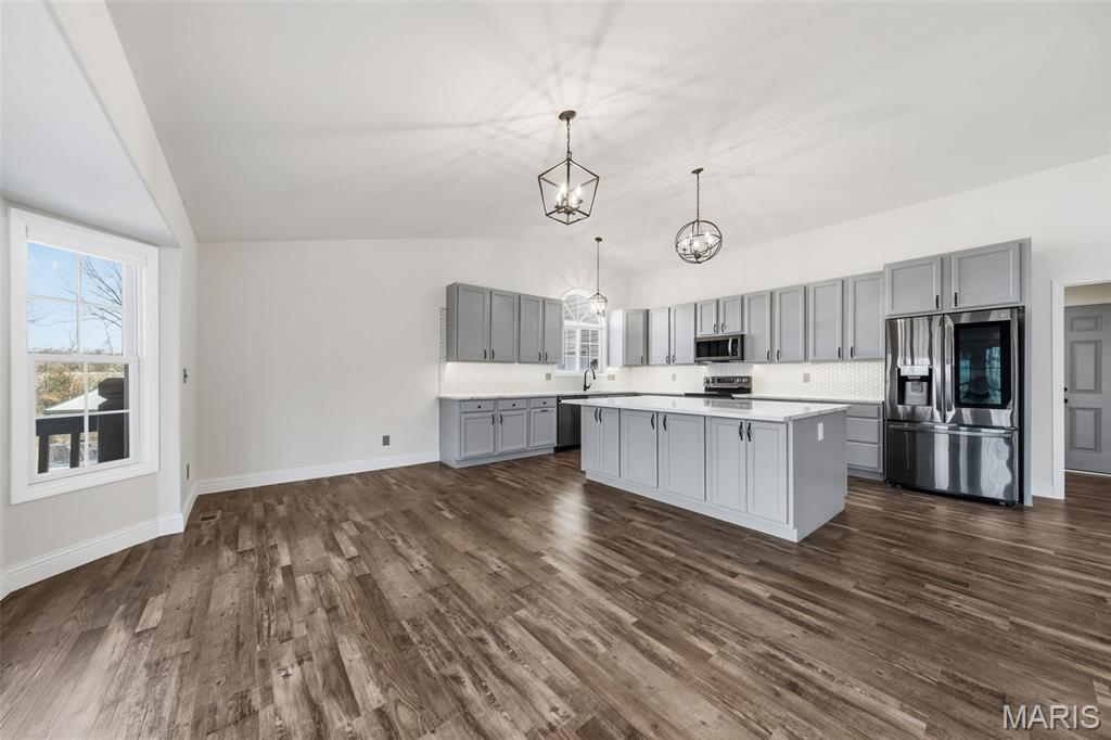 2255 County Farm Road Property Photo 12