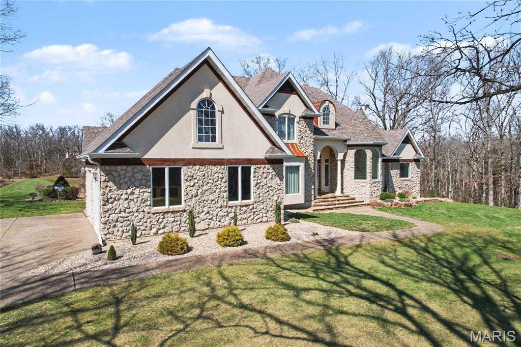 26017392 Property Photo 12