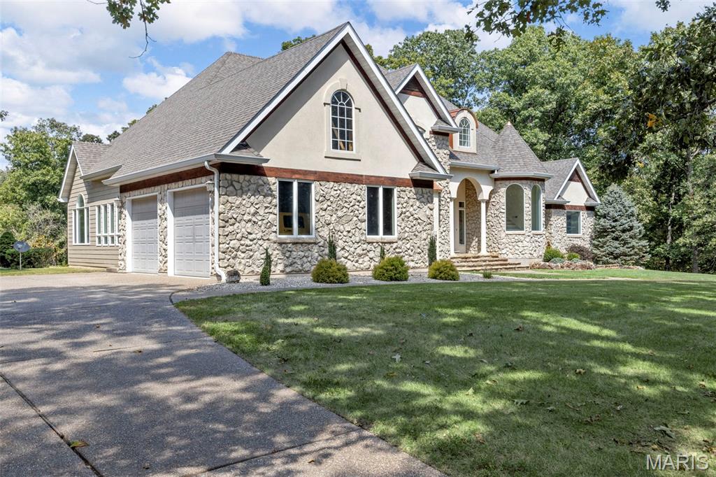 26017392 Property Photo 40