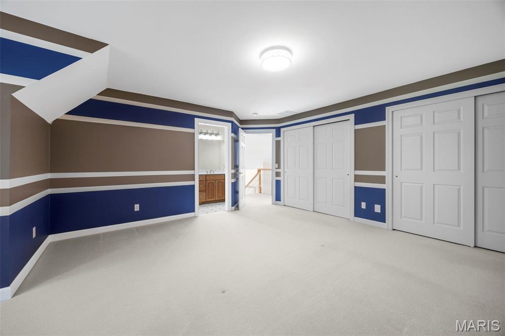 26017392 Property Photo 56