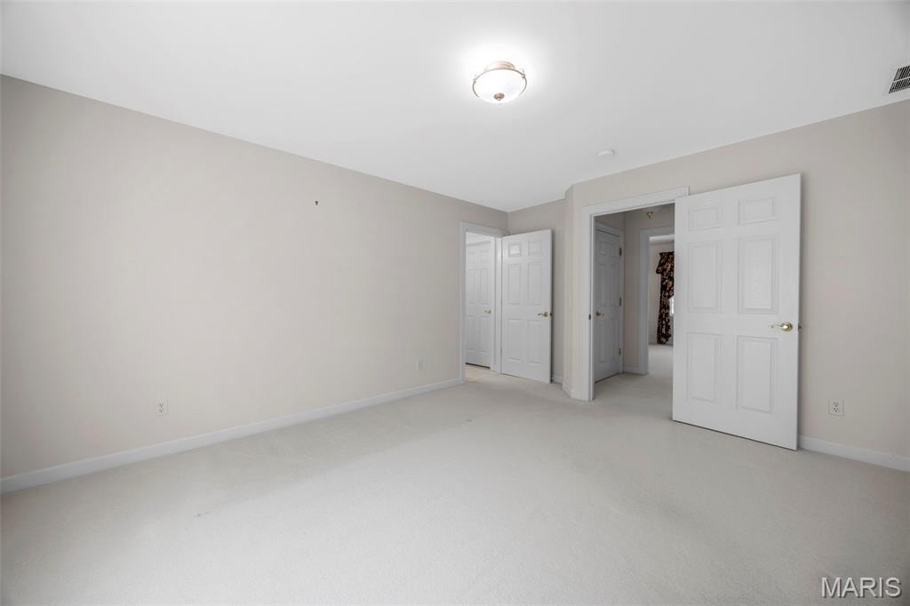 26017392 Property Photo 60