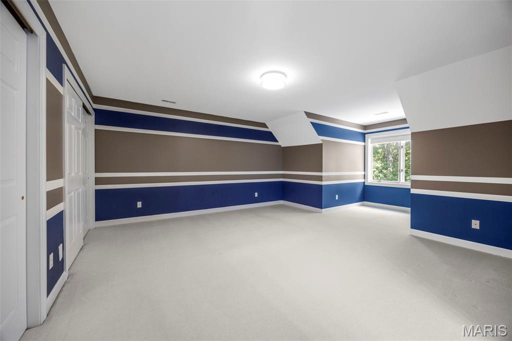 26017392 Property Photo 67