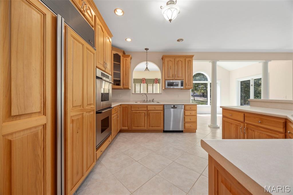 26017392 Property Photo 79