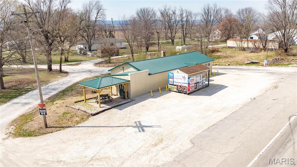 20861 State Highway 100 Property Photo 3