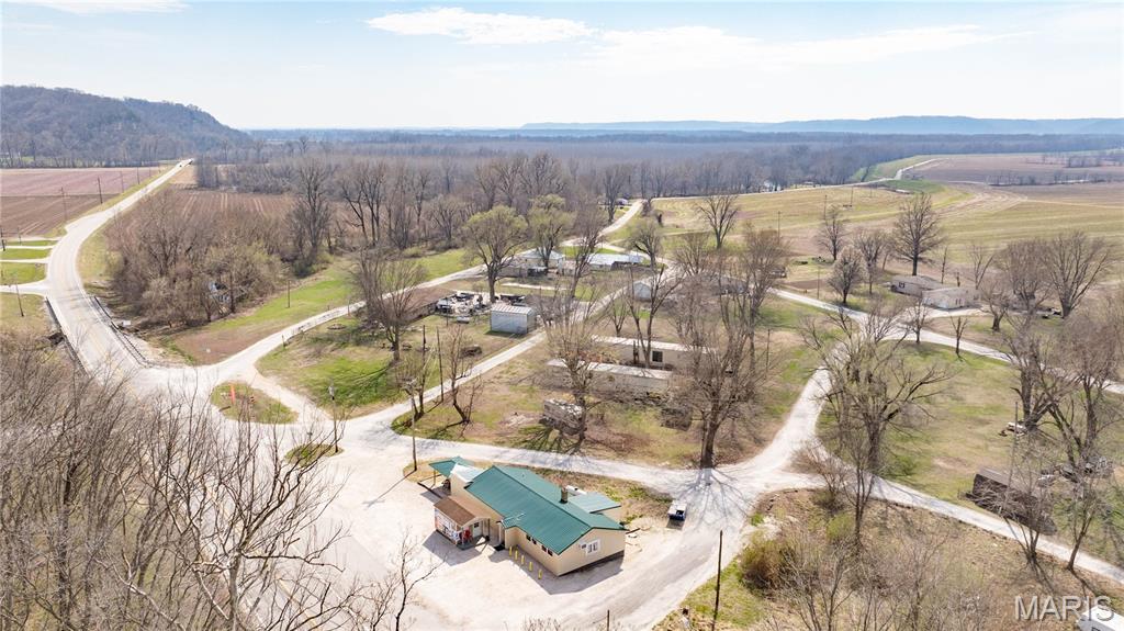 20861 State Highway 100 Property Photo 7