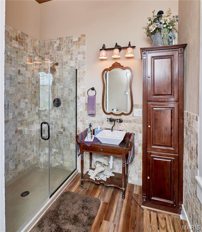 320 N Main Street Property Photo 49