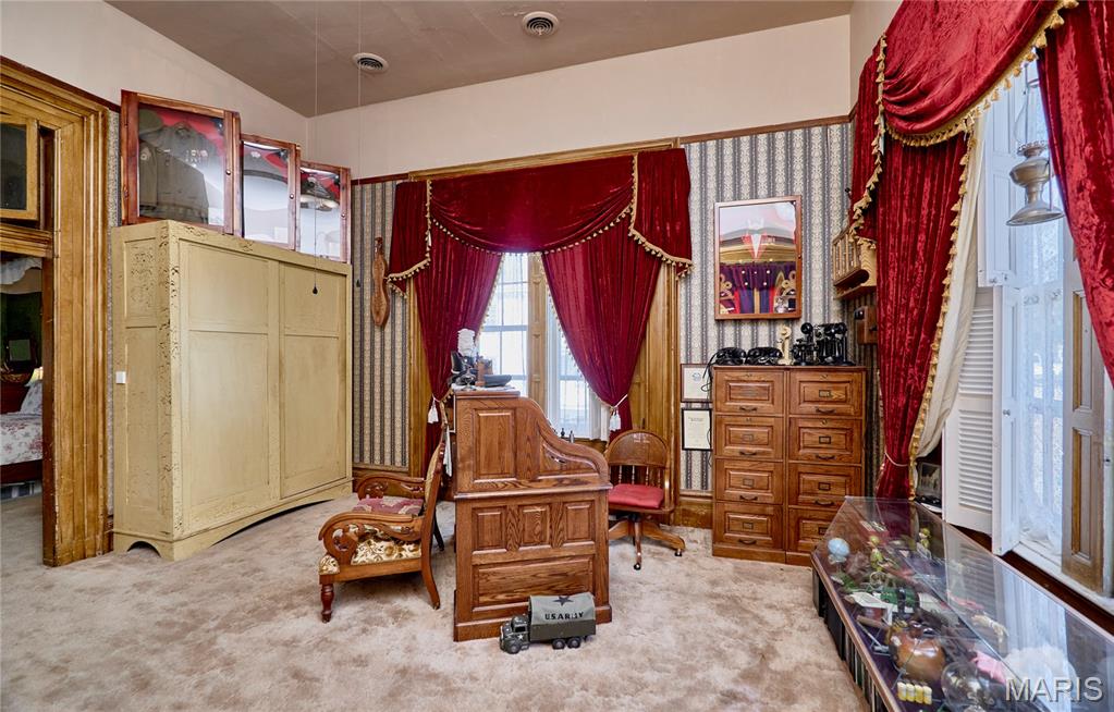 320 N Main Street Property Photo 62