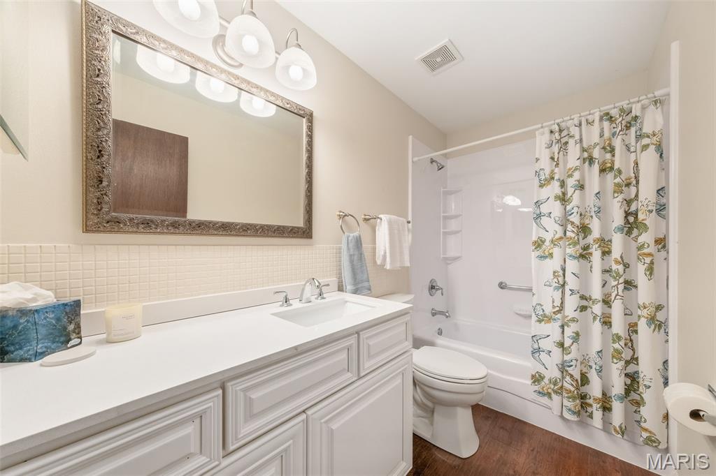 3104 Denmark Drive D Property Photo 7