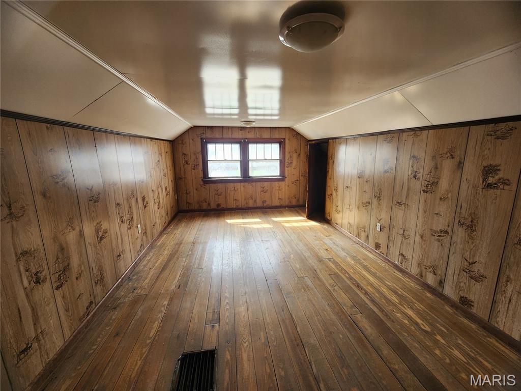 511 E Booneslick Road Property Photo 10