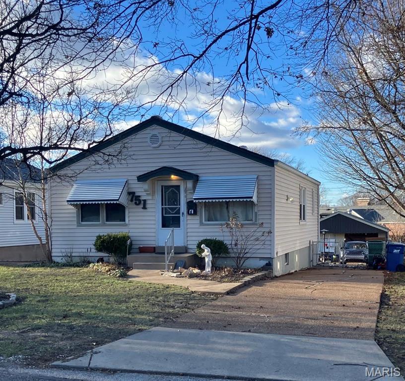 751 Dallas Drive Property Photo 1