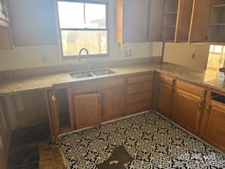 1215 Julie Avenue Property Photo 11