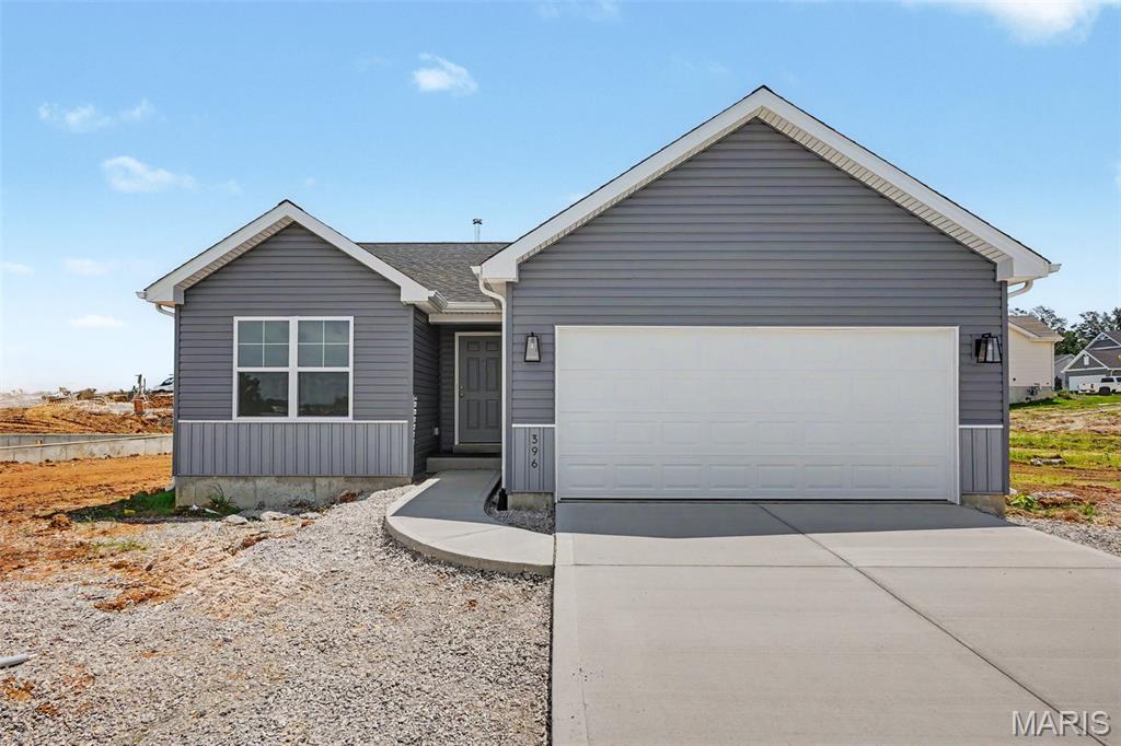 396 Cumberland Court Property Photo 1